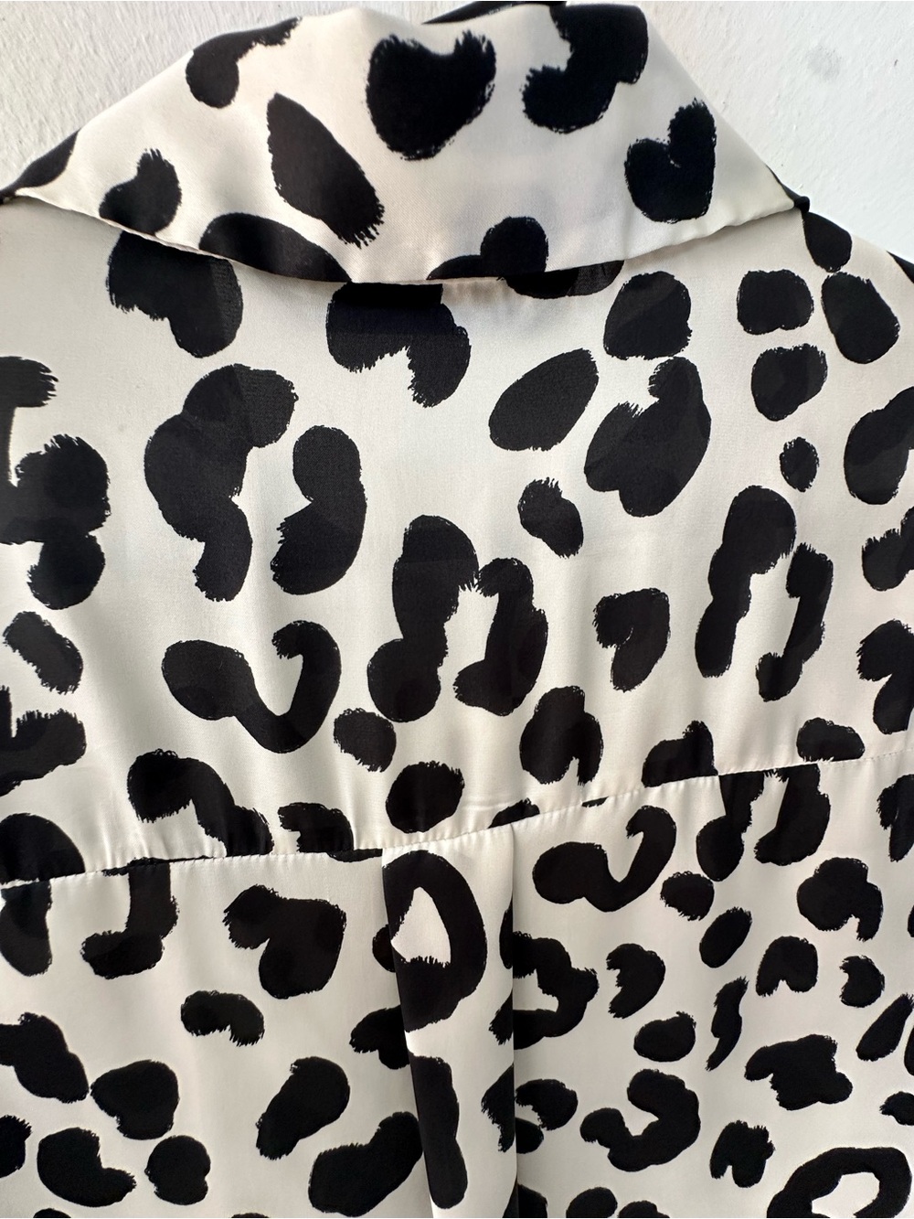 Zara Satin Leopard Print Button Down Blouse | Animal Print Chic Top Size S - Picture 6 of 7